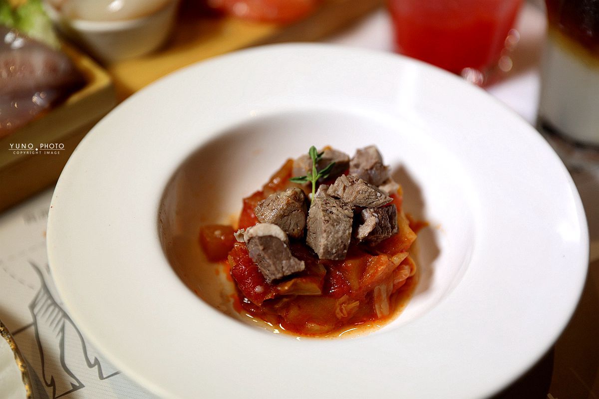 20251109-z9oq7 20251109-z9oq7