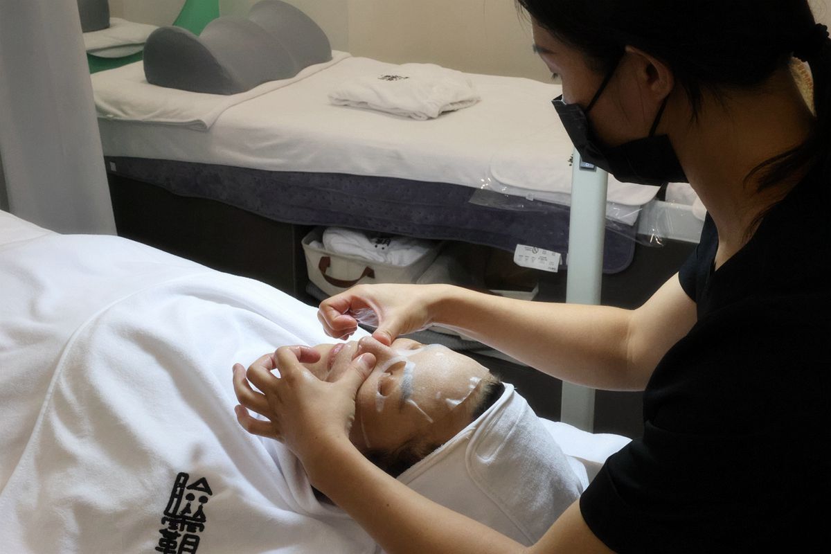 20251109-3sz96 20251109-3sz96