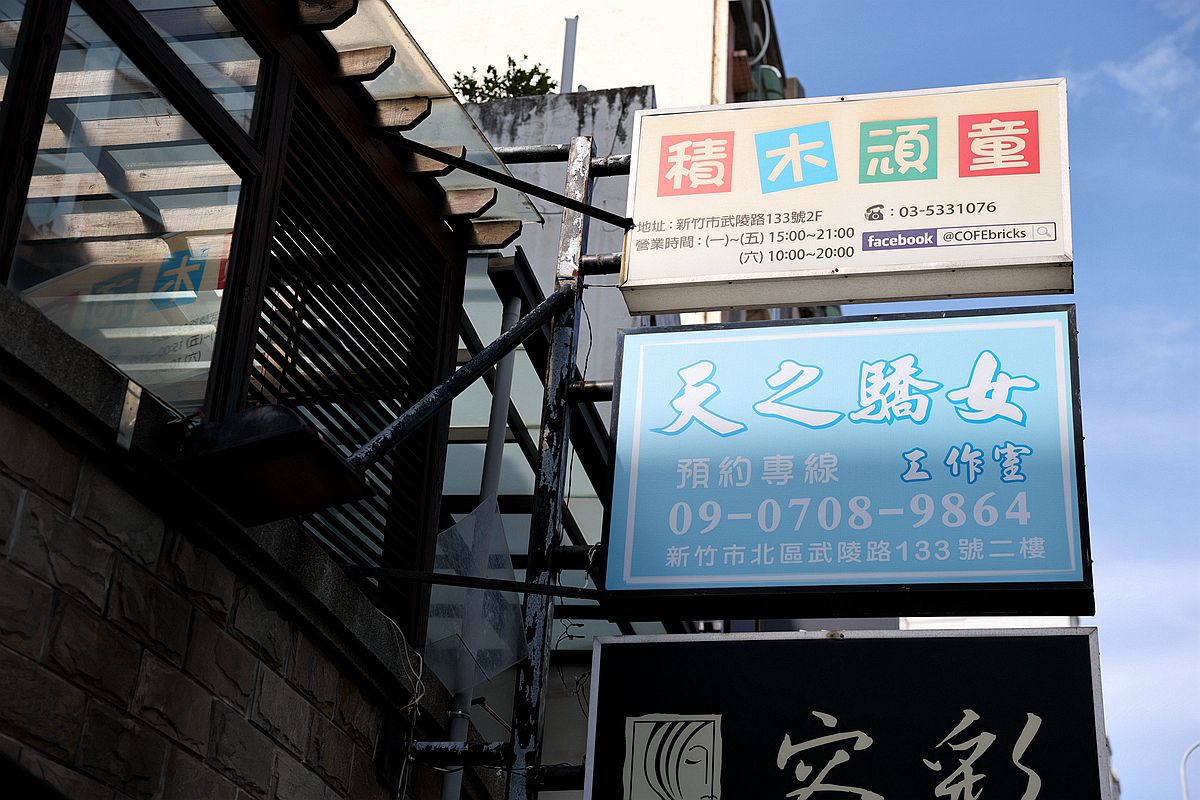 20251109-6xzaf 20251109-6xzaf