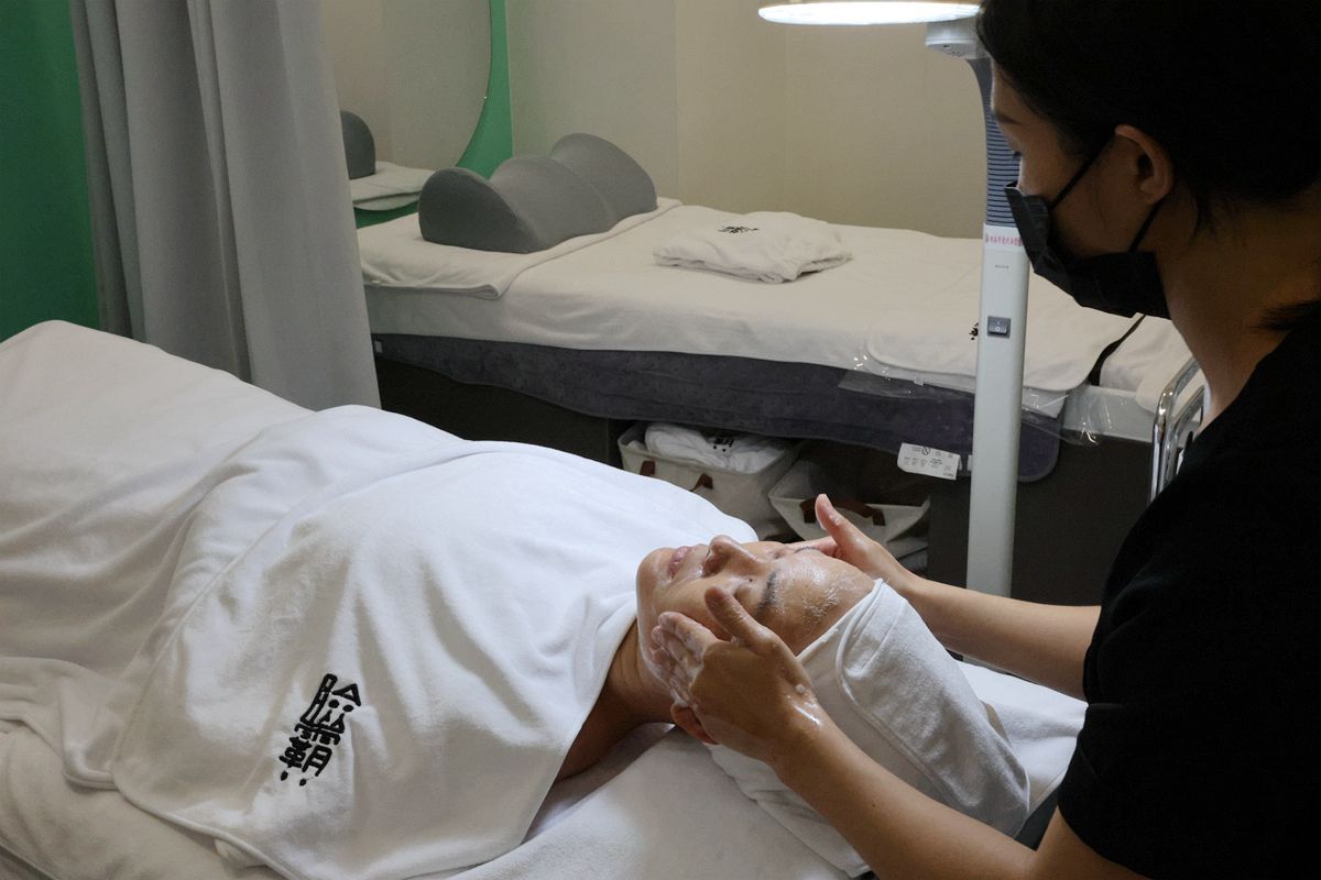 20251109-92tt5 20251109-92tt5