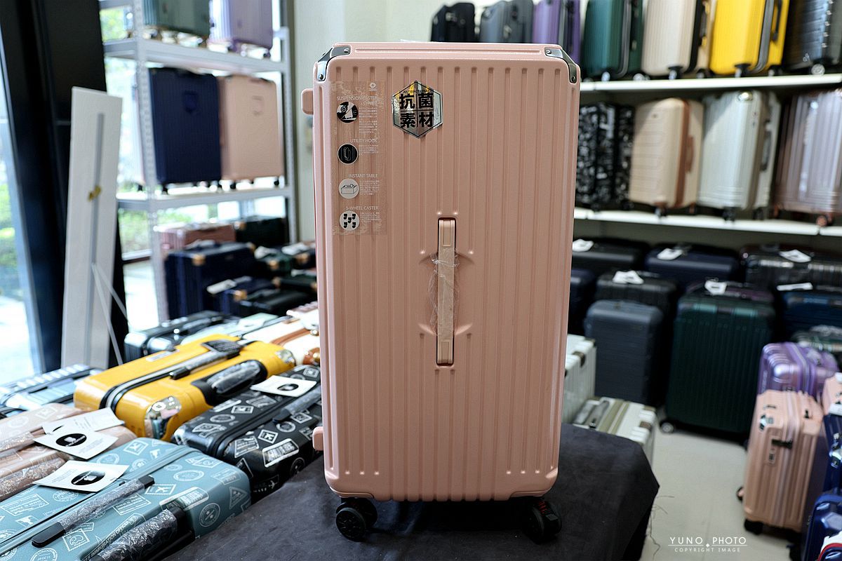 20251109-m6lyc 20251109-m6lyc