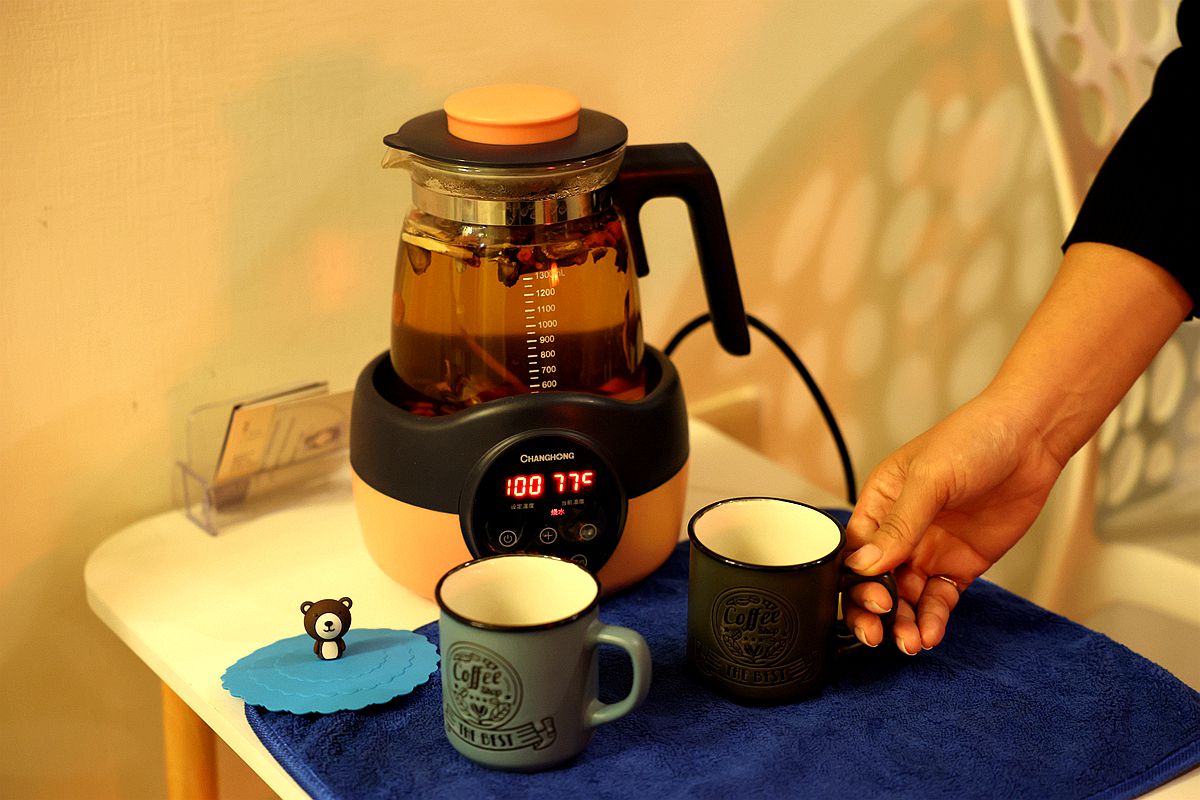 20251109-mvn6z 20251109-mvn6z