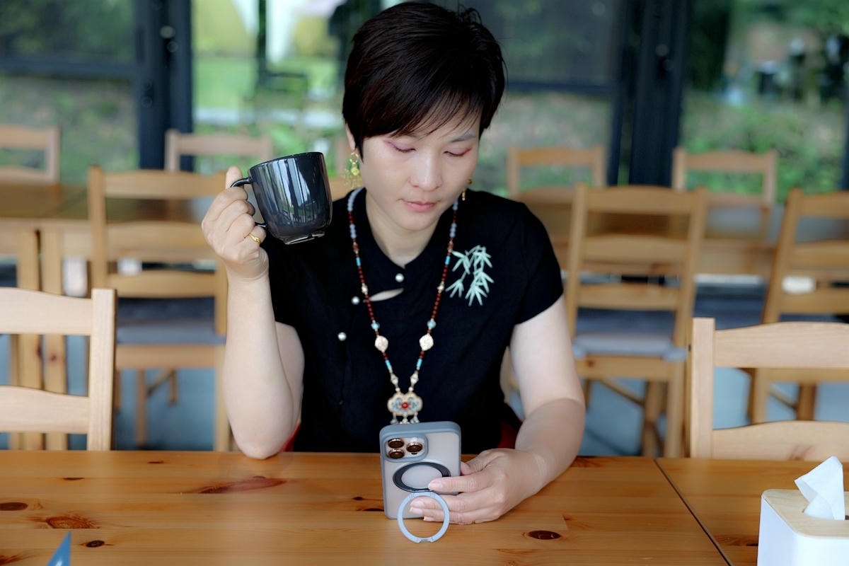 20251109-npiw7 20251109-npiw7