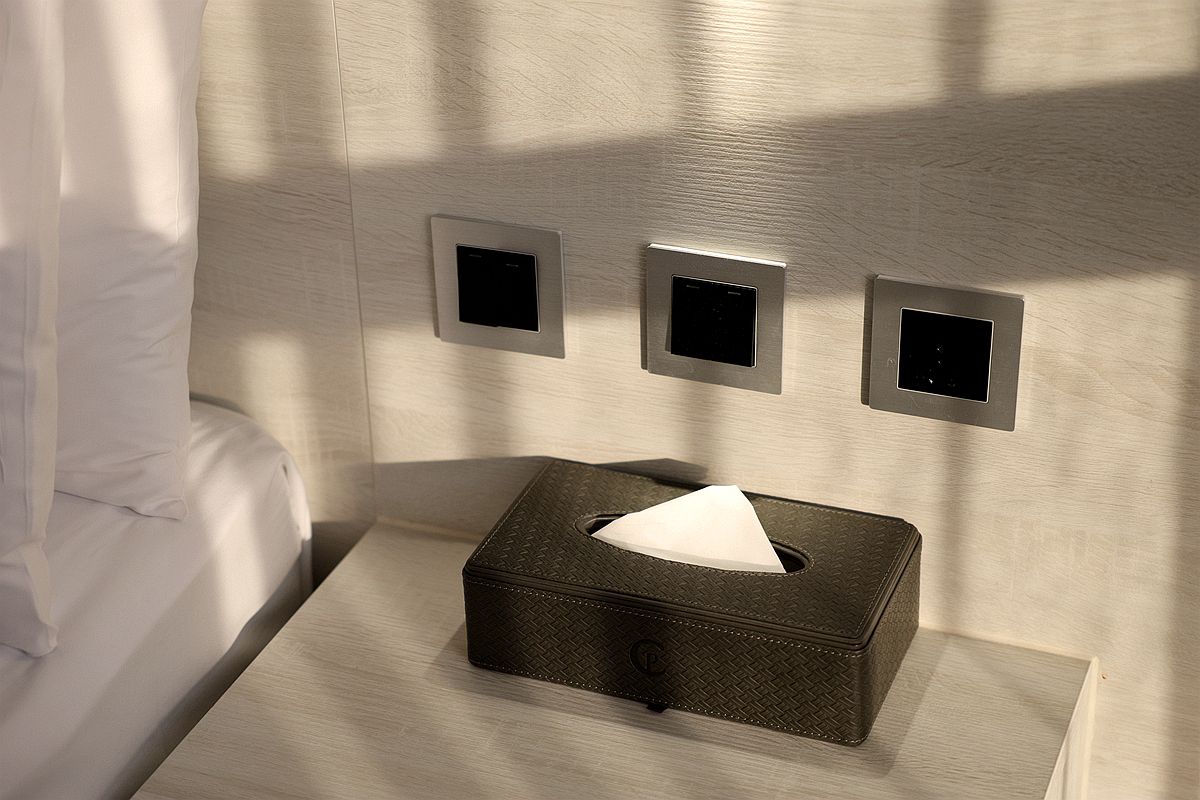 20251109-70xl7 20251109-70xl7