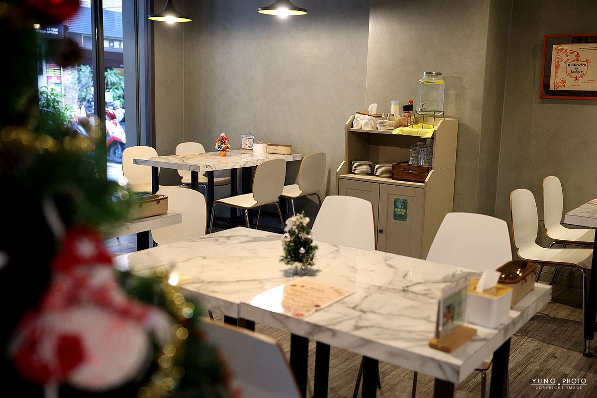 20251109-b8czr 20251109-b8czr