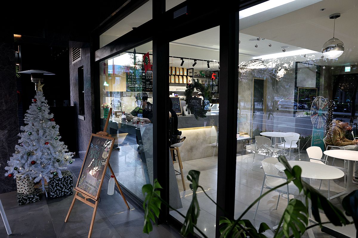 20251109-tpxx6 20251109-tpxx6