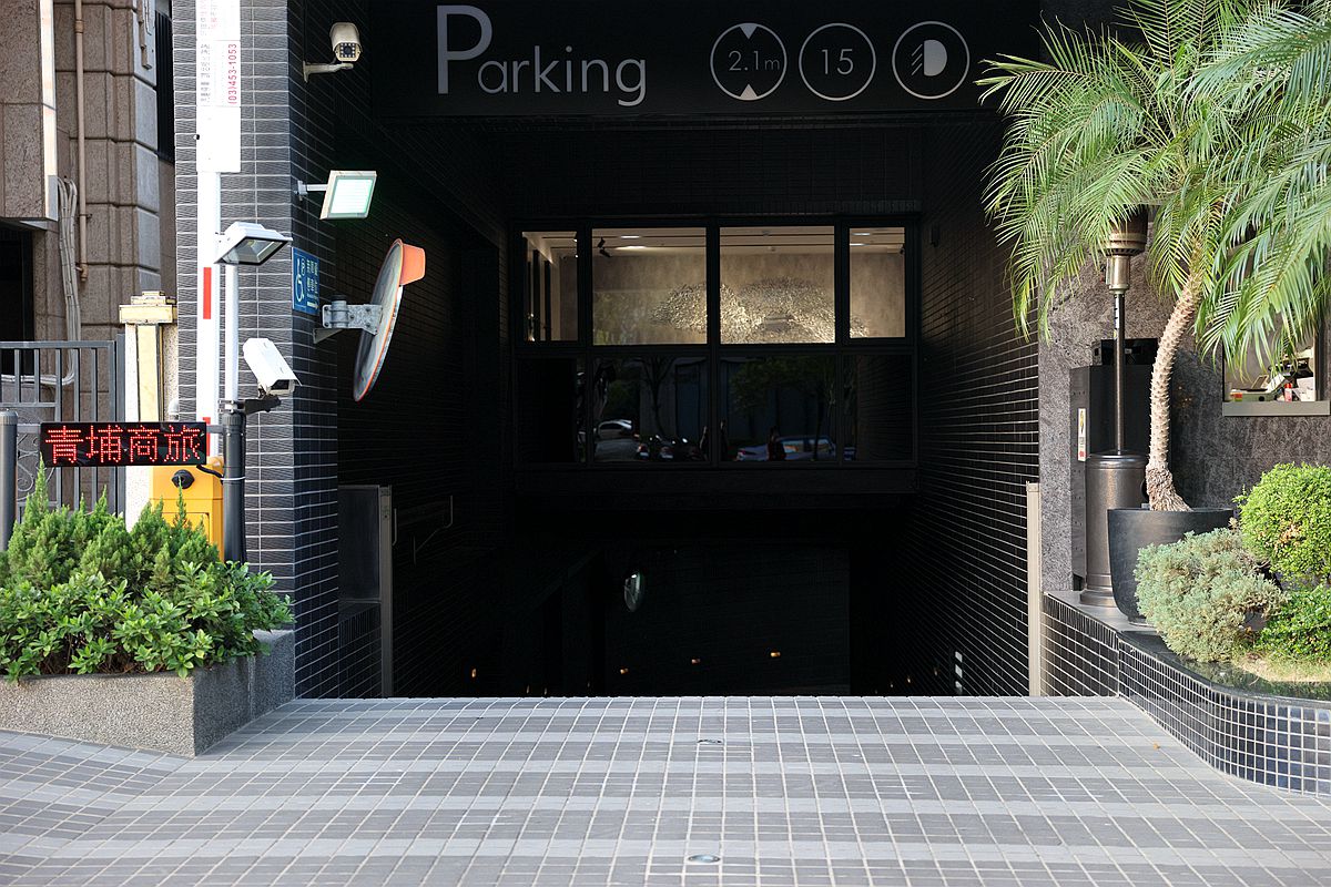 20251109-u5pwh 20251109-u5pwh