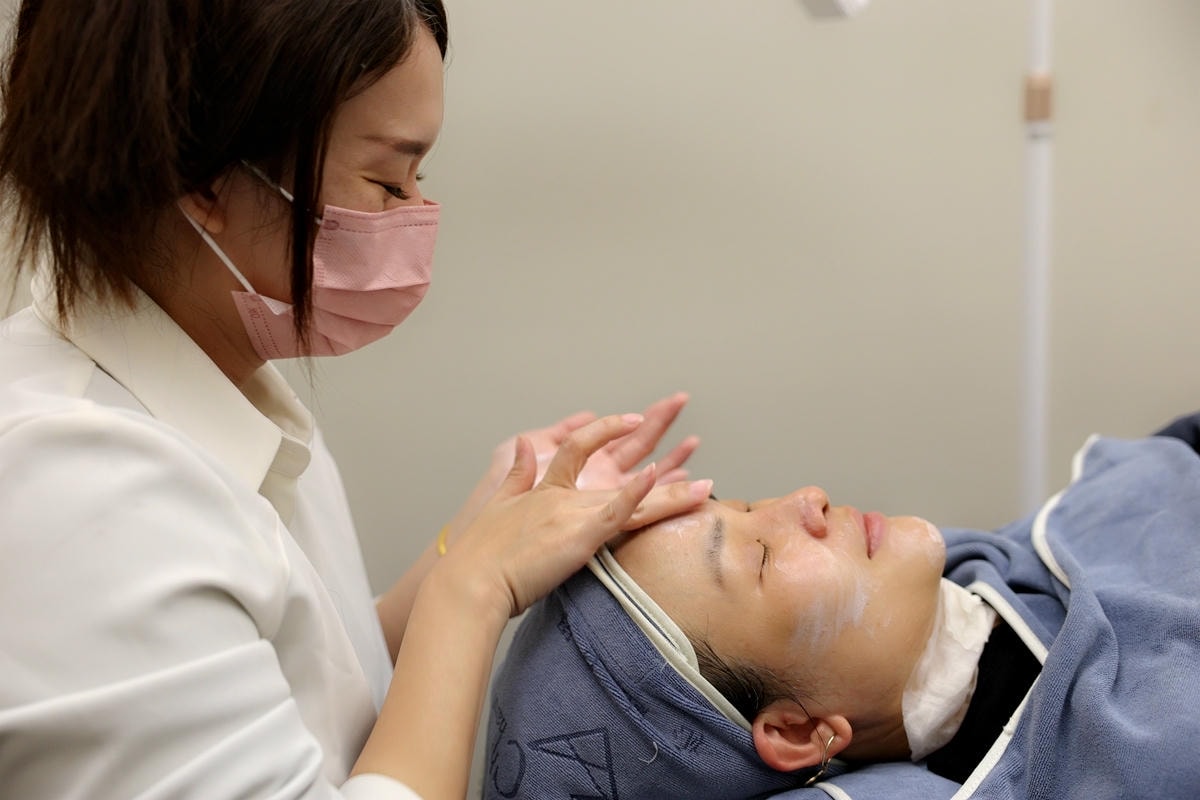 20251109-0famj 20251109-0famj