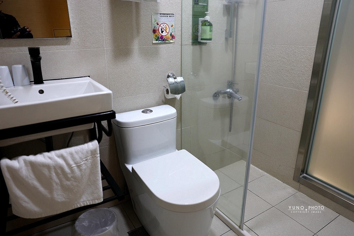 20251109-d6yb0 20251109-d6yb0