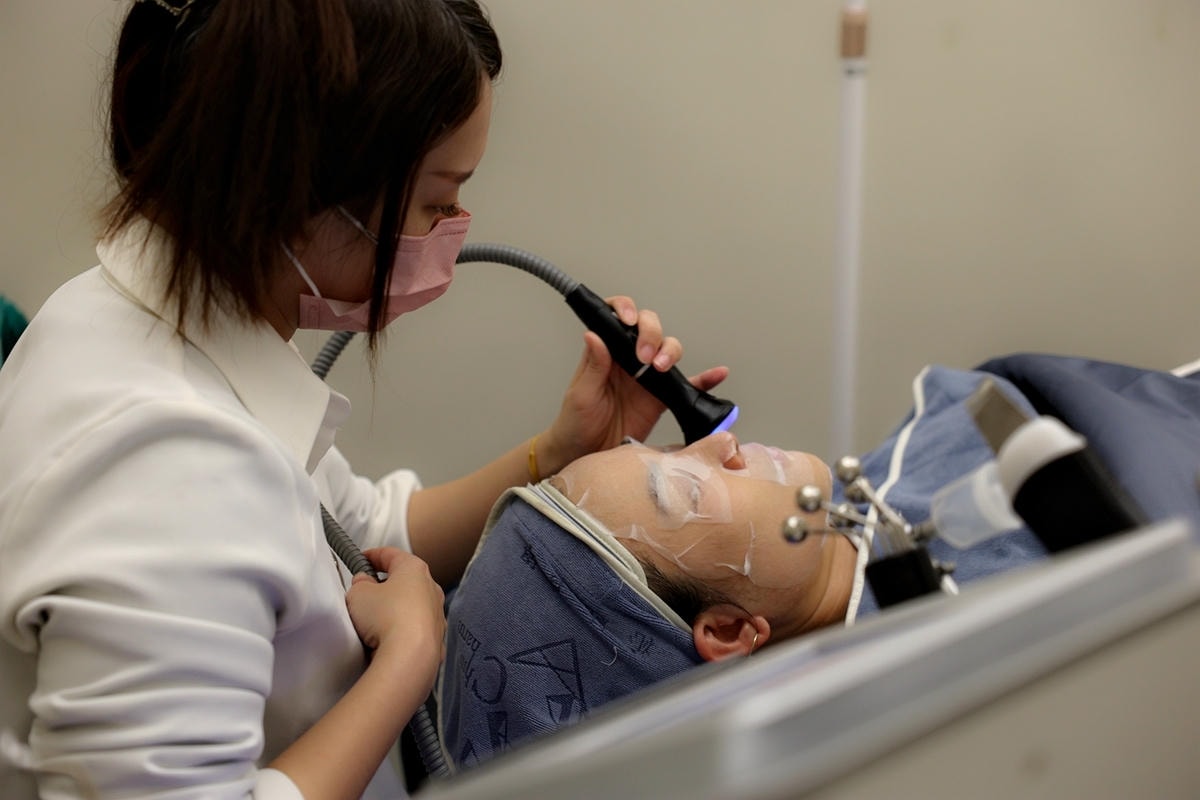 20251109-h8av6 20251109-h8av6