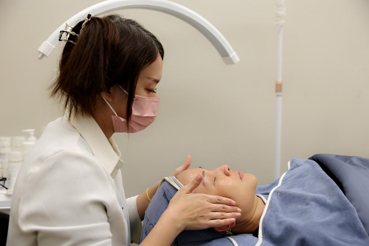 20251109-ufl4w 20251109-ufl4w