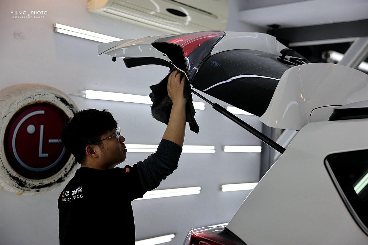 20251109-05z86 20251109-05z86