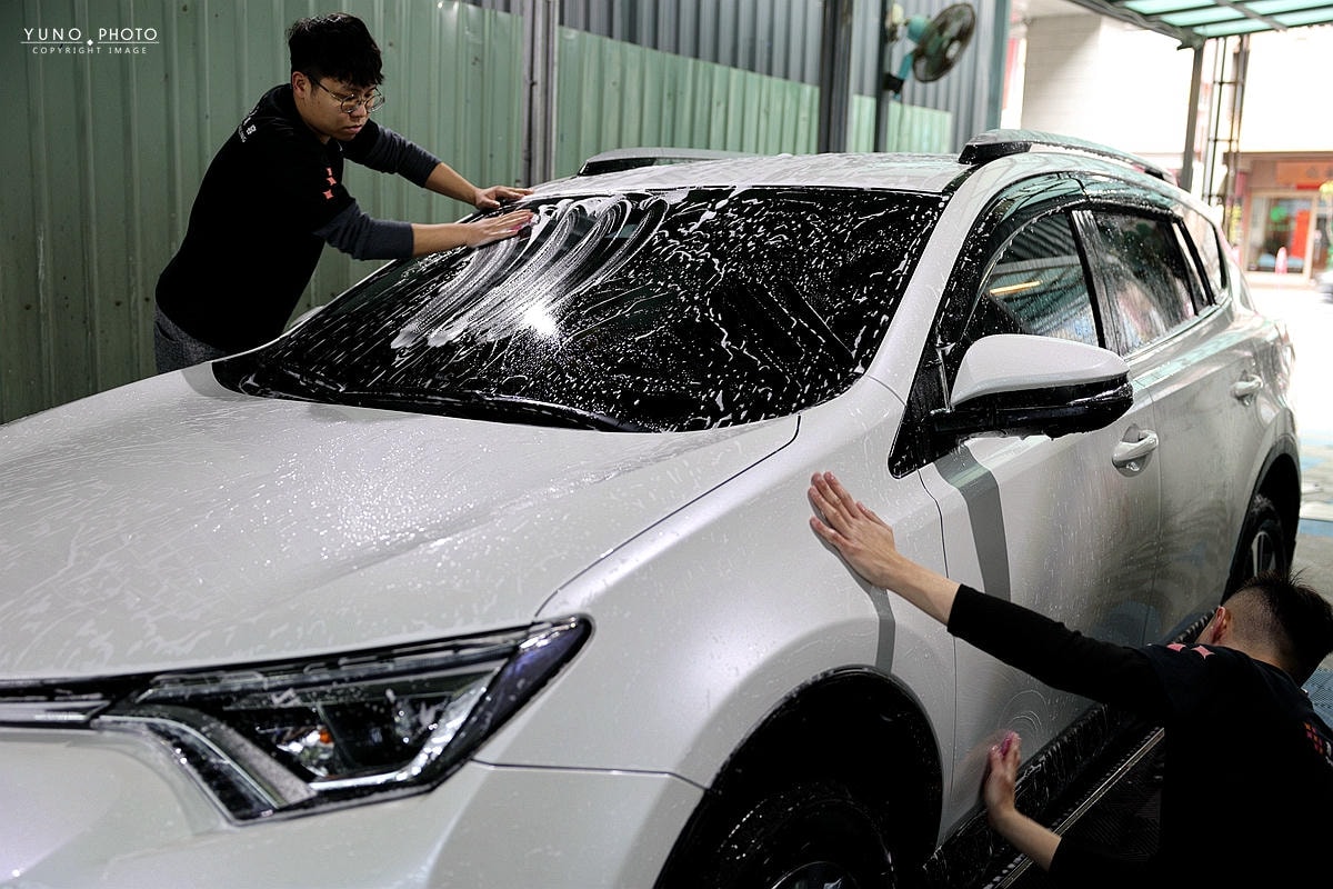 20251109-6hlr8 20251109-6hlr8