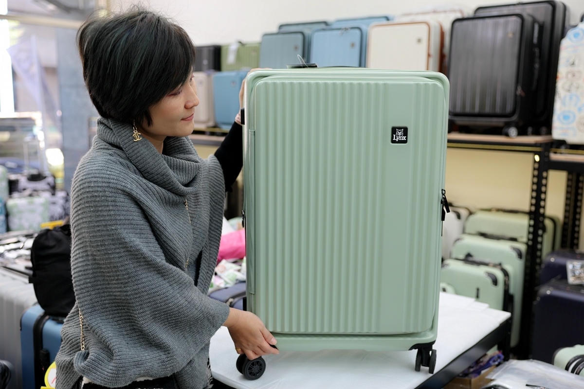 20251109-m93bz 20251109-m93bz