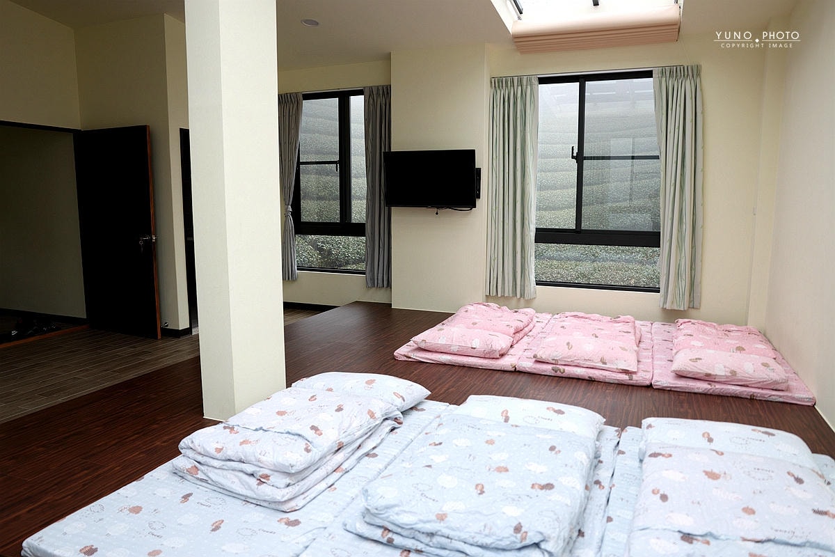 20251109-z7xn6 20251109-z7xn6