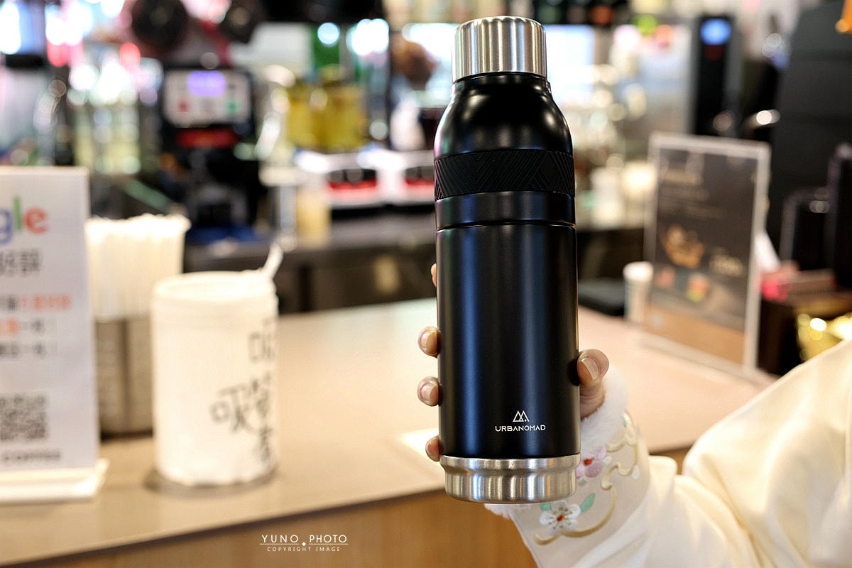 20251109-zey1n 20251109-zey1n