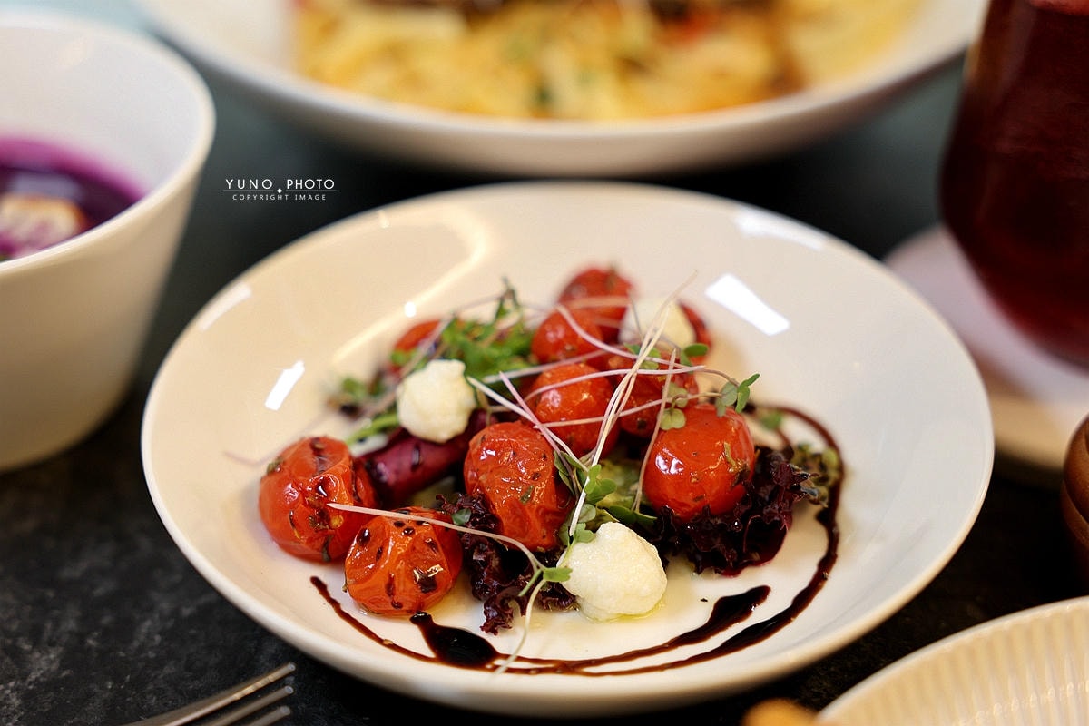 20251109-6jlaj 20251109-6jlaj