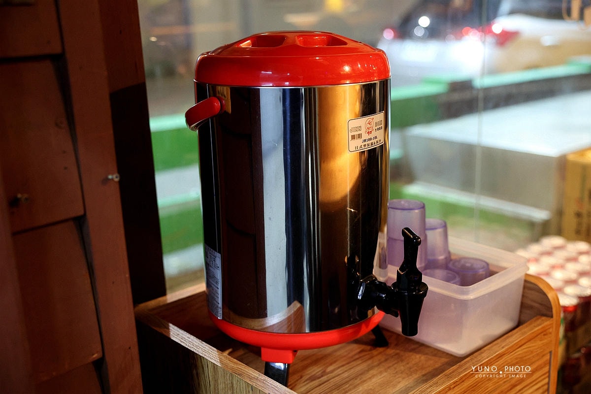 20251109-80mfk 20251109-80mfk