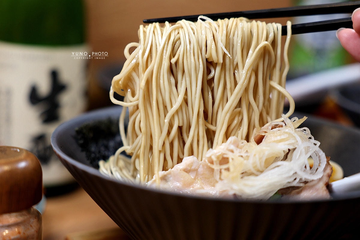 20251109-98ecp 20251109-98ecp