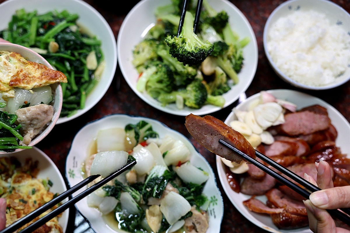 20251109-kr3jj 20251109-kr3jj