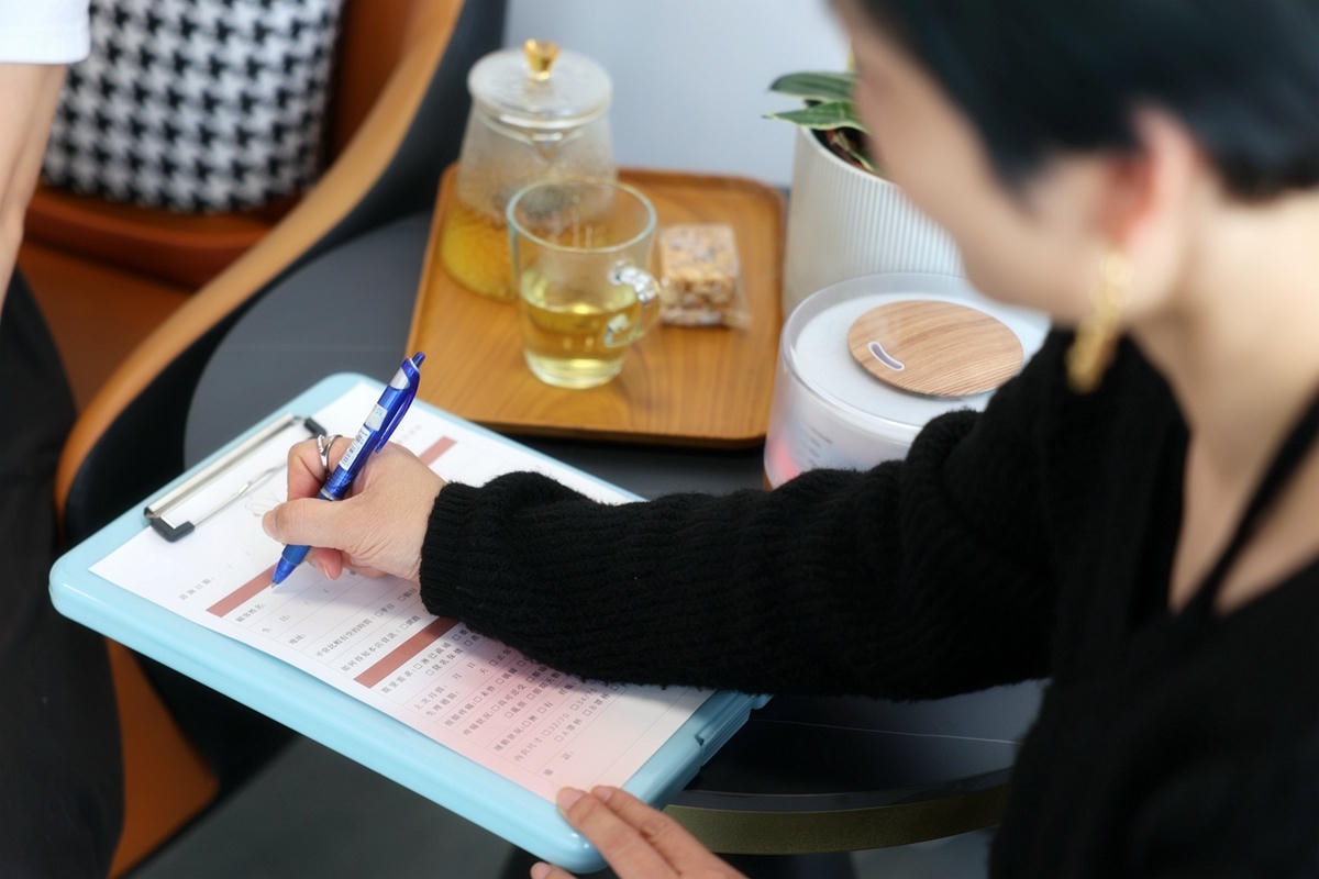 20251109-p98g3 20251109-p98g3