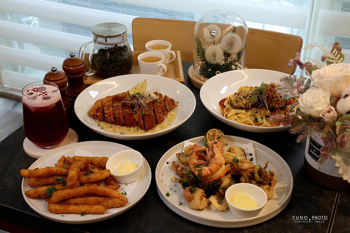 20251109-q8a3a 20251109-q8a3a