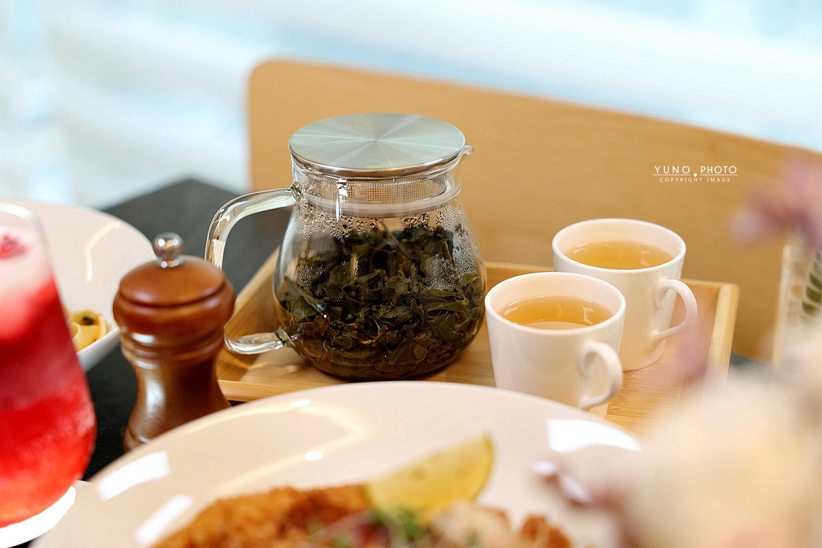 20251109-s9esw 20251109-s9esw