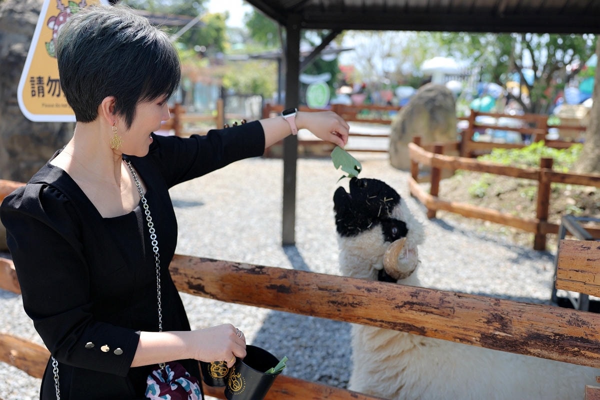 20251109-tnqrf 20251109-tnqrf