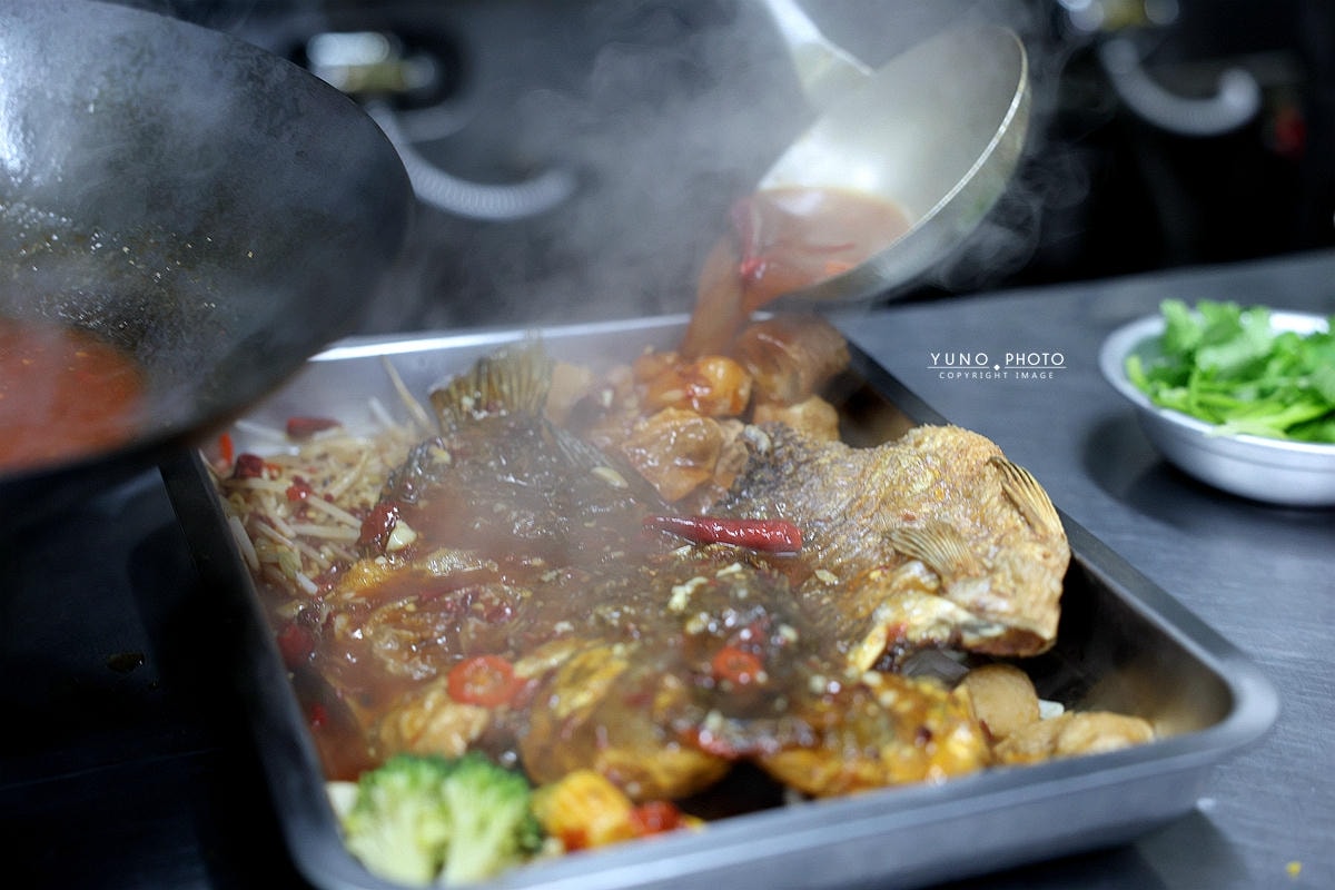 20251109-xqx5j 20251109-xqx5j