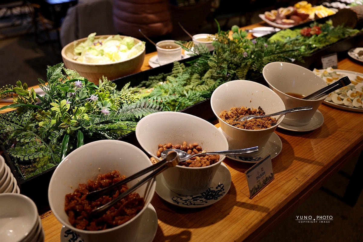 20251109-z4q2t 20251109-z4q2t