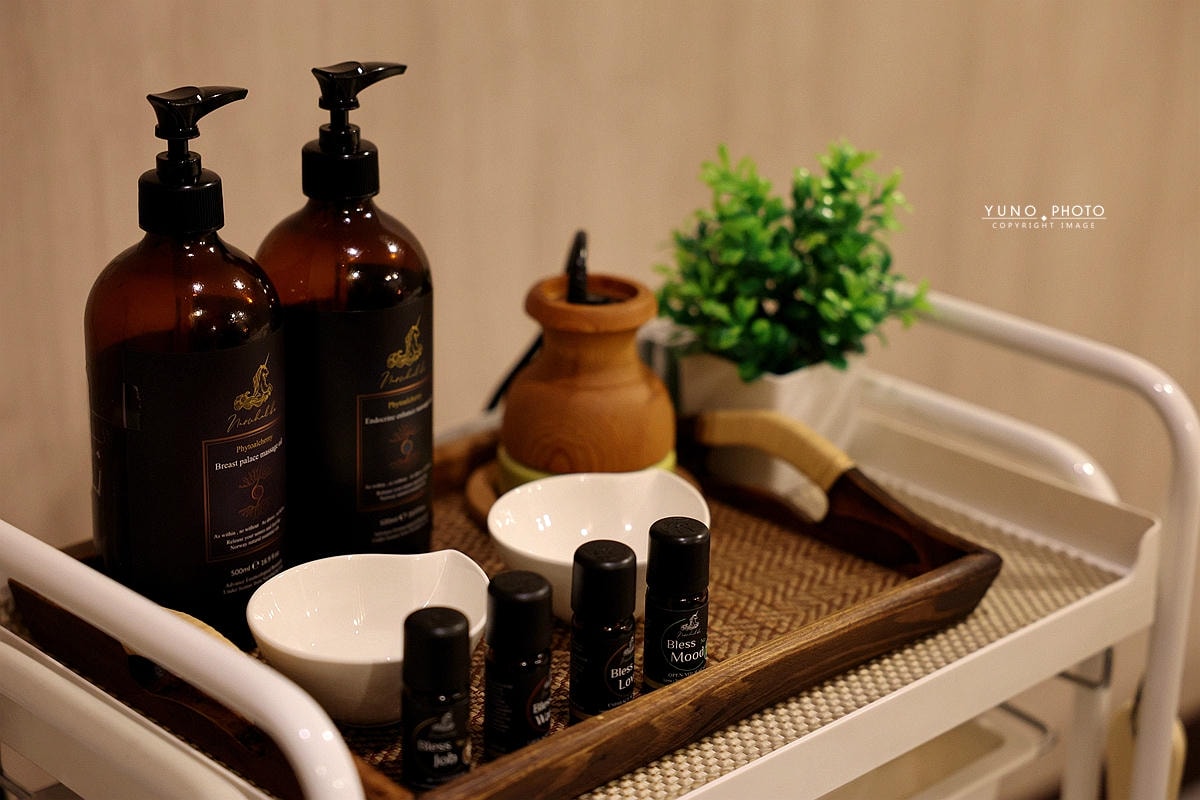 20251108-1w9iw 20251108-1w9iw