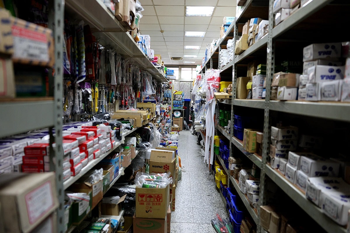 20251108-o0jzn 20251108-o0jzn