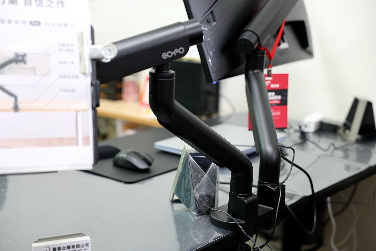 20251108-tyq9p 20251108-tyq9p