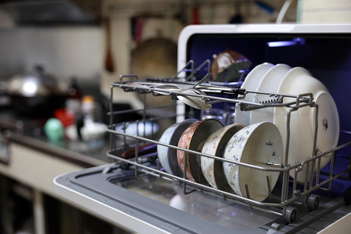 20251109-04h44 20251109-04h44