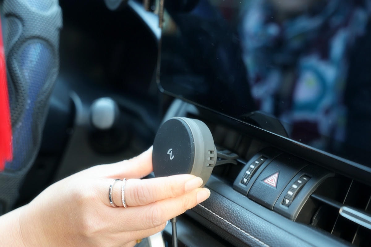 20251109-6ybg4 20251109-6ybg4