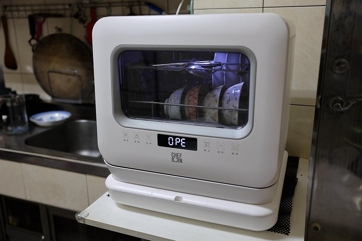 20251109-ea7gc 20251109-ea7gc