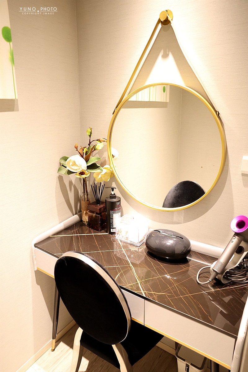 20251108-uwmq9 20251108-uwmq9