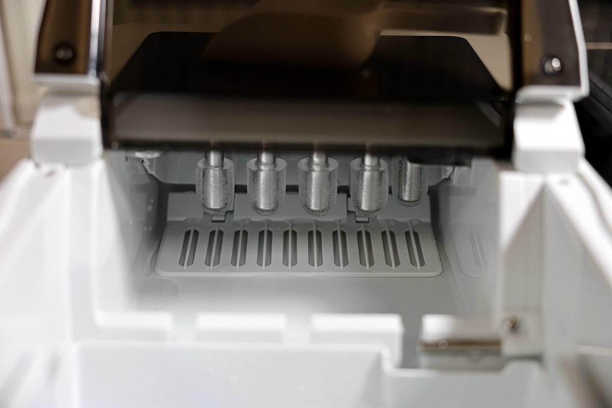 20251108-e0jxu 20251108-e0jxu