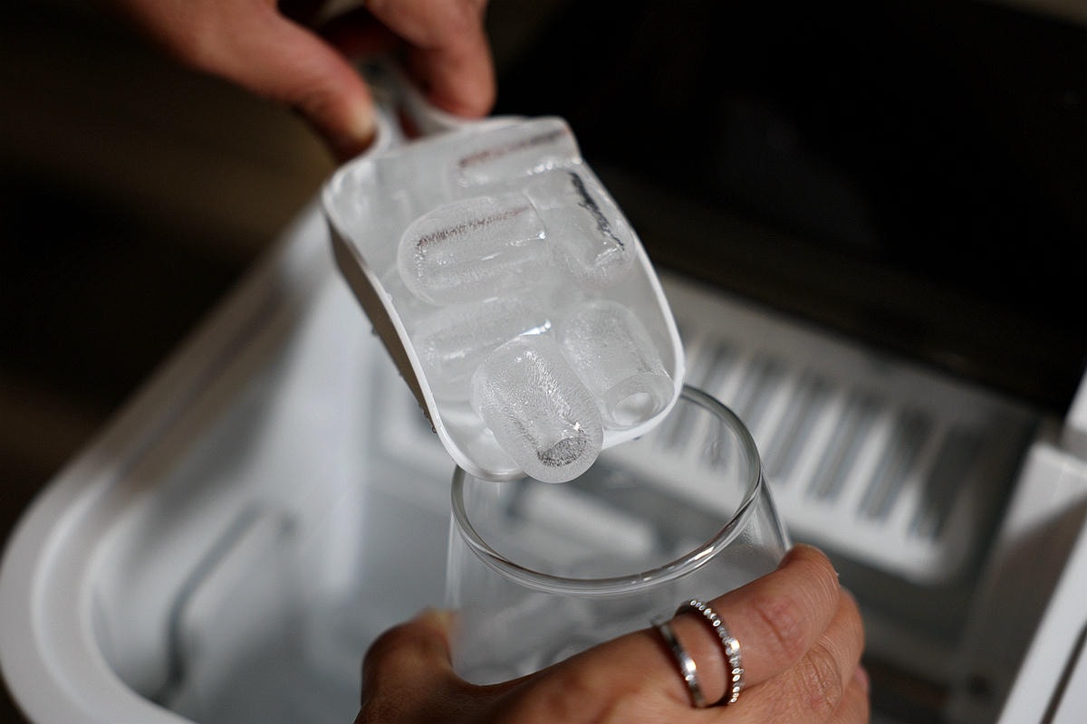 20251108-jnrrg 20251108-jnrrg