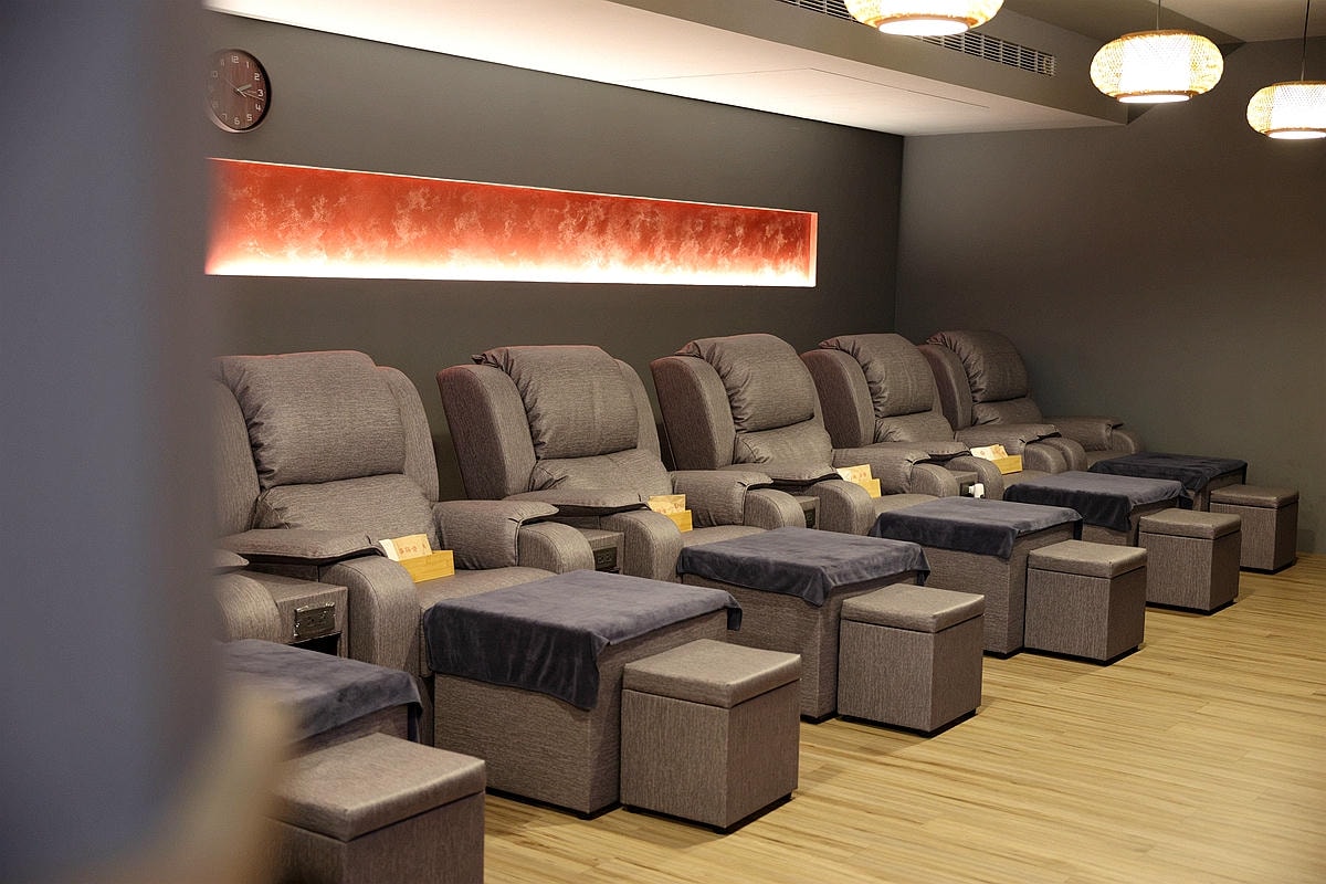 20251108-298q5 20251108-298q5