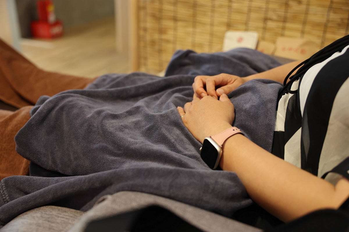 20251108-6cgdo 20251108-6cgdo