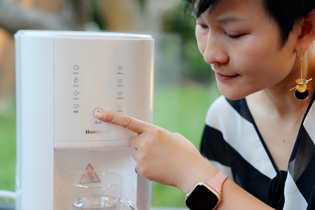 20251108-86b3p 20251108-86b3p