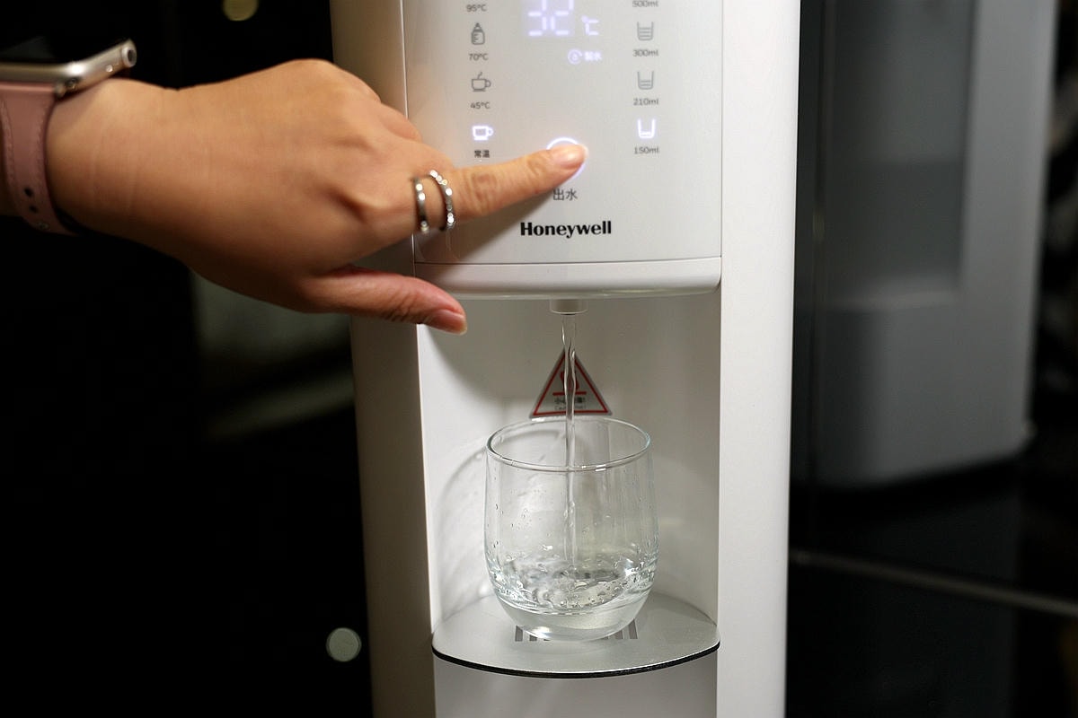 20251108-evhos 20251108-evhos