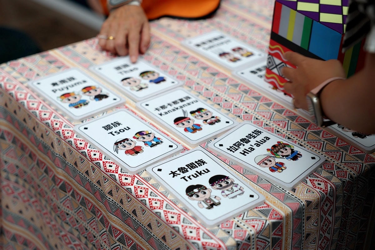 20251108-dox2r 20251108-dox2r