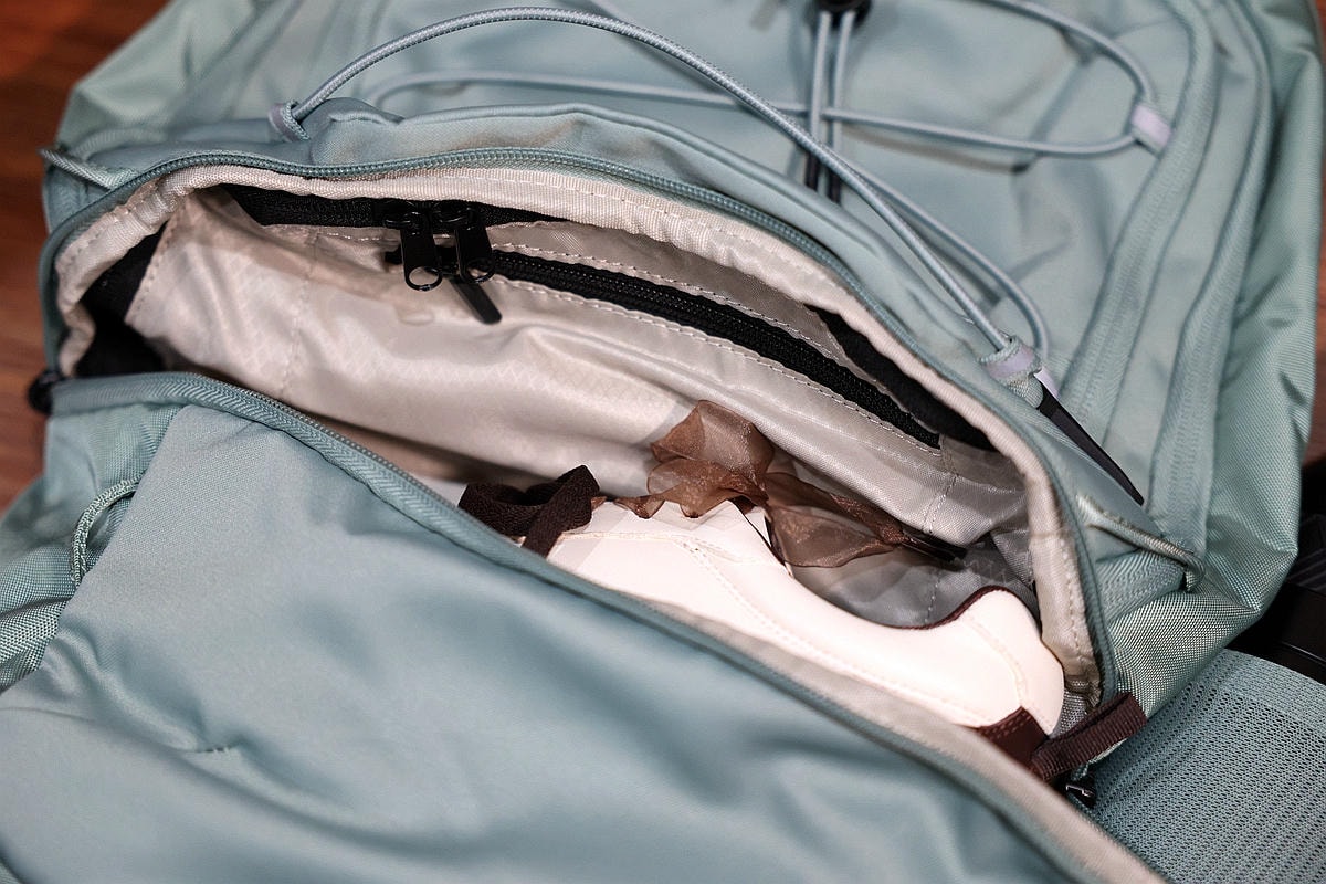 20251108-f1yc7 20251108-f1yc7