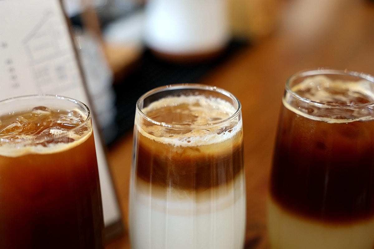 20251109-je1ux 20251109-je1ux