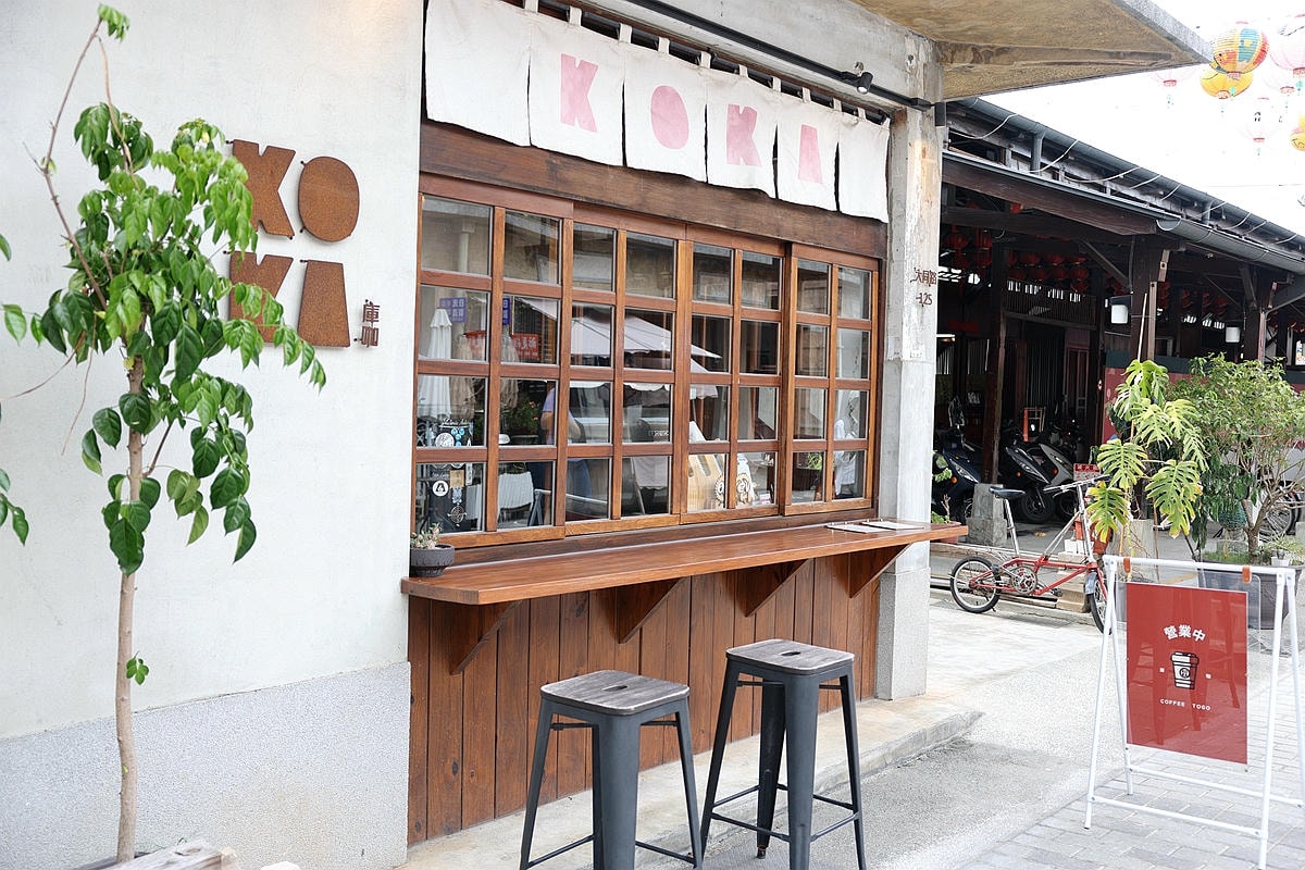 20251109-zm6bc 20251109-zm6bc