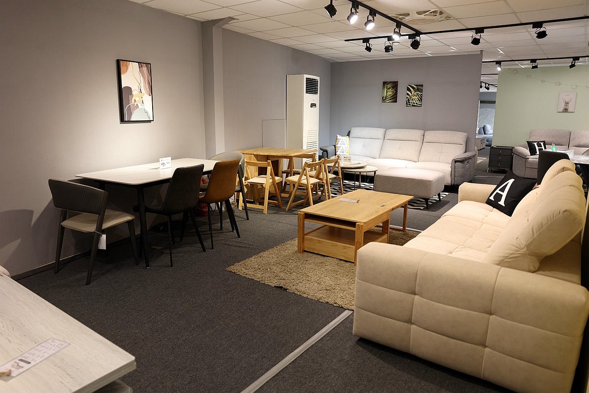 20251108-6a1lg 20251108-6a1lg