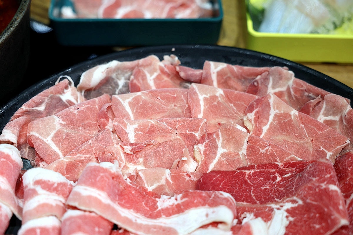 20251108-8lbhe 20251108-8lbhe