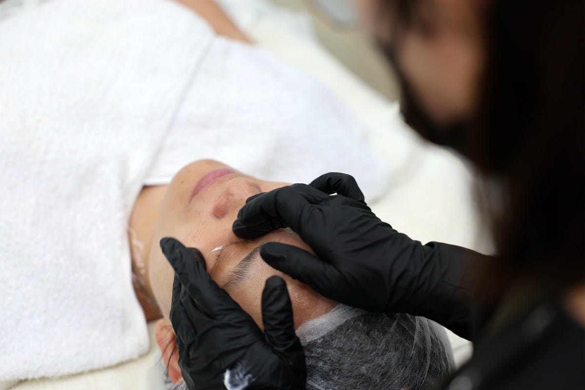 20251108-epqqk 20251108-epqqk